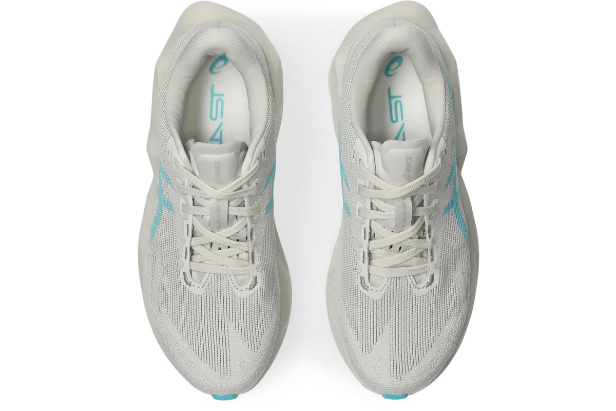 Marathon Sports Asics Women's Novablast 6