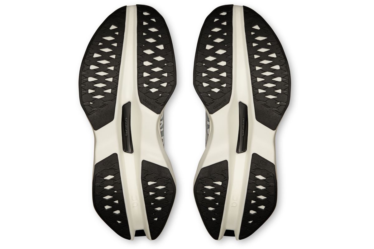 Marathon Sports On Running Women's Cloudboom Max