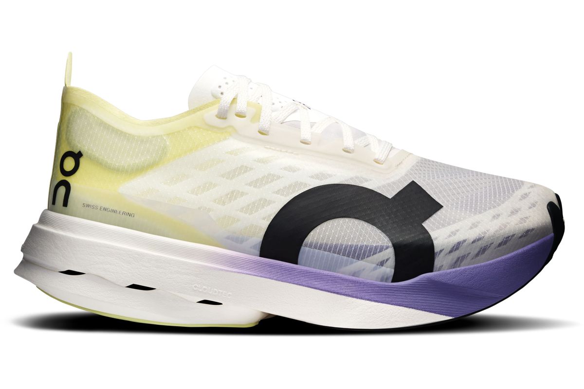Marathon Sports On Running Women's Cloudboom Strike