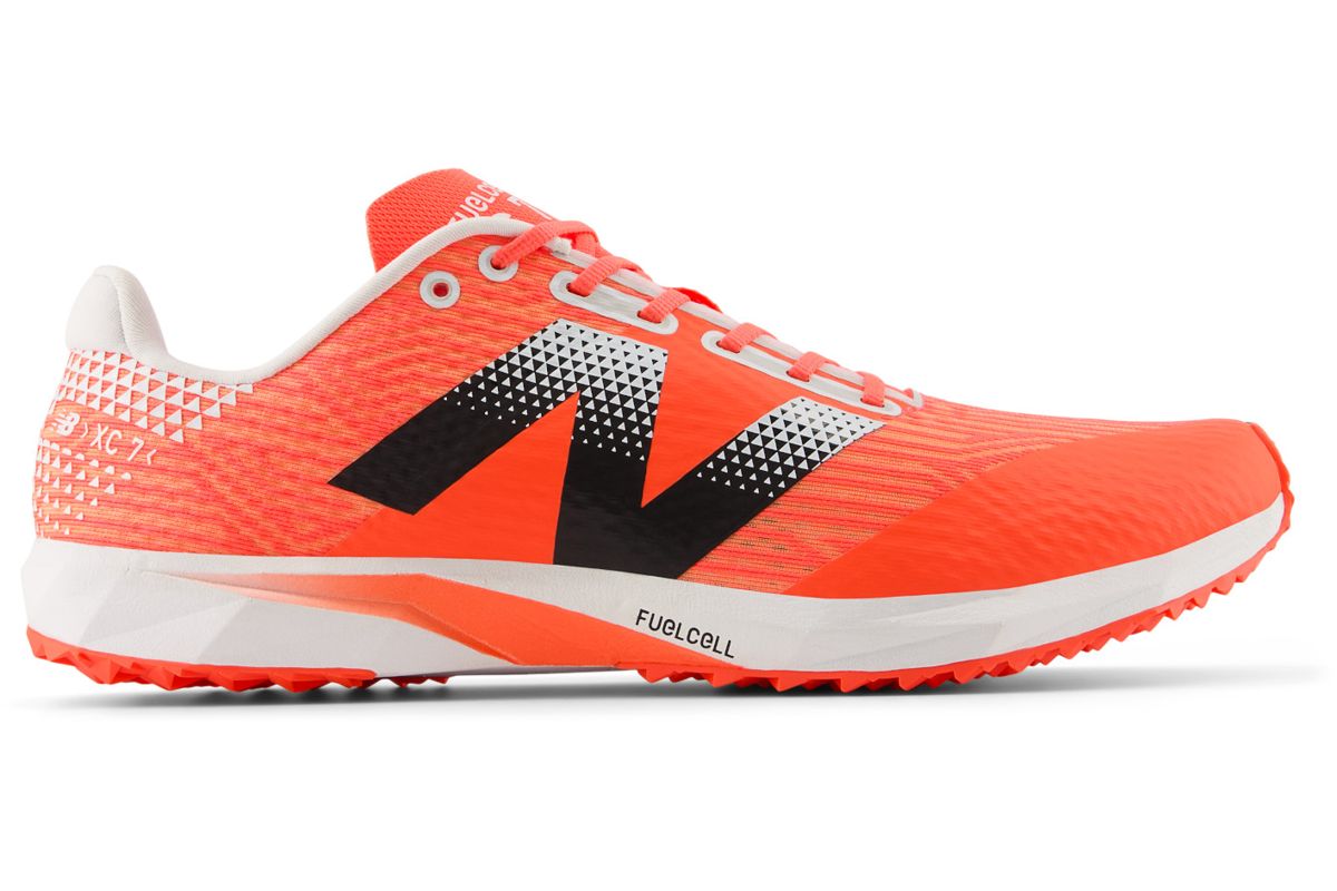 Marathon Sports New Balance Unisex XC7 v5 Spikeless