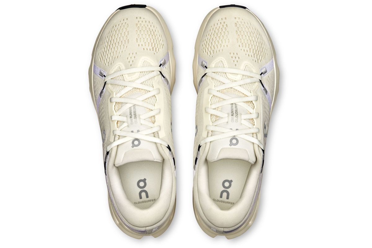Marathon Sports On Running Men's Cloudsurfer 2