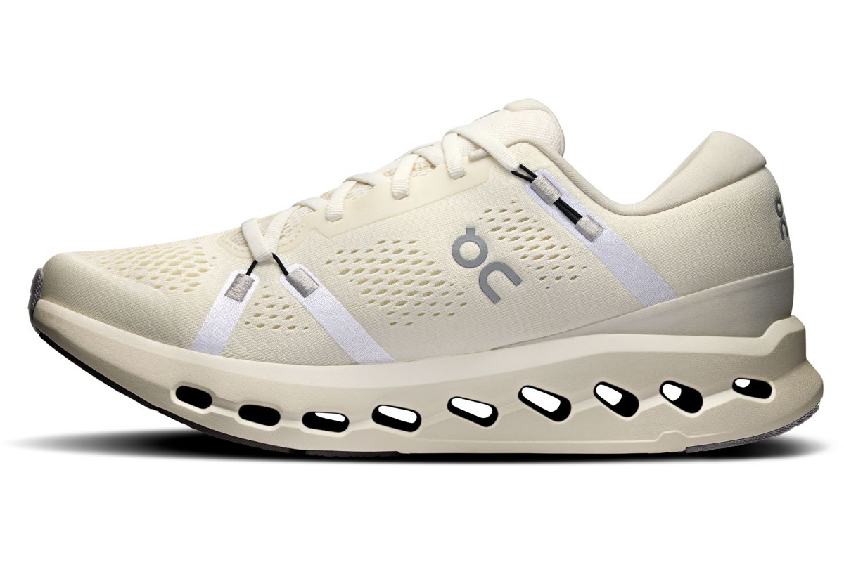 Marathon Sports On Running Men's Cloudsurfer 2