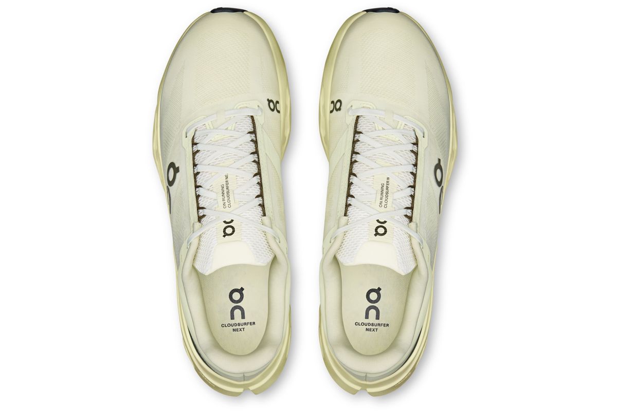 Marathon Sports On Running Men's Cloudsurfer Next