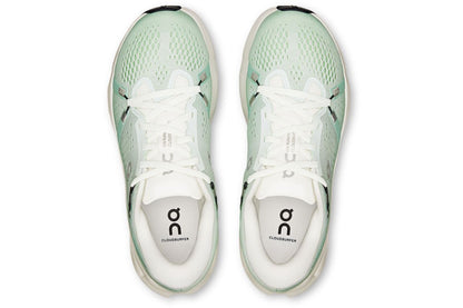 Marathon Sports On Running Women's Cloudsurfer 2
