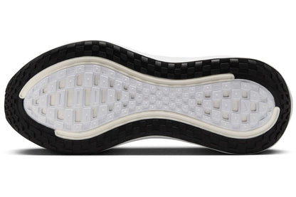 Marathon Sports Nike Women's Vomero Plus