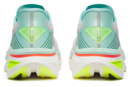 Marathon Sports Saucony Women's Endorphin Azura
