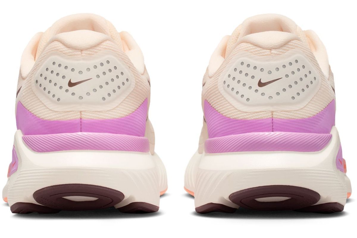 Marathon Sports Nike Women's Structure 26