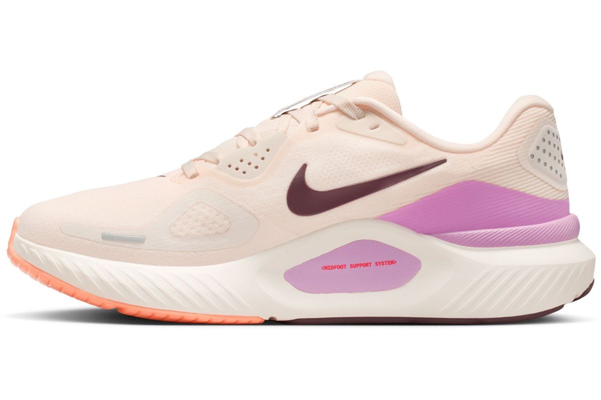 Marathon Sports Nike Women's Structure 26