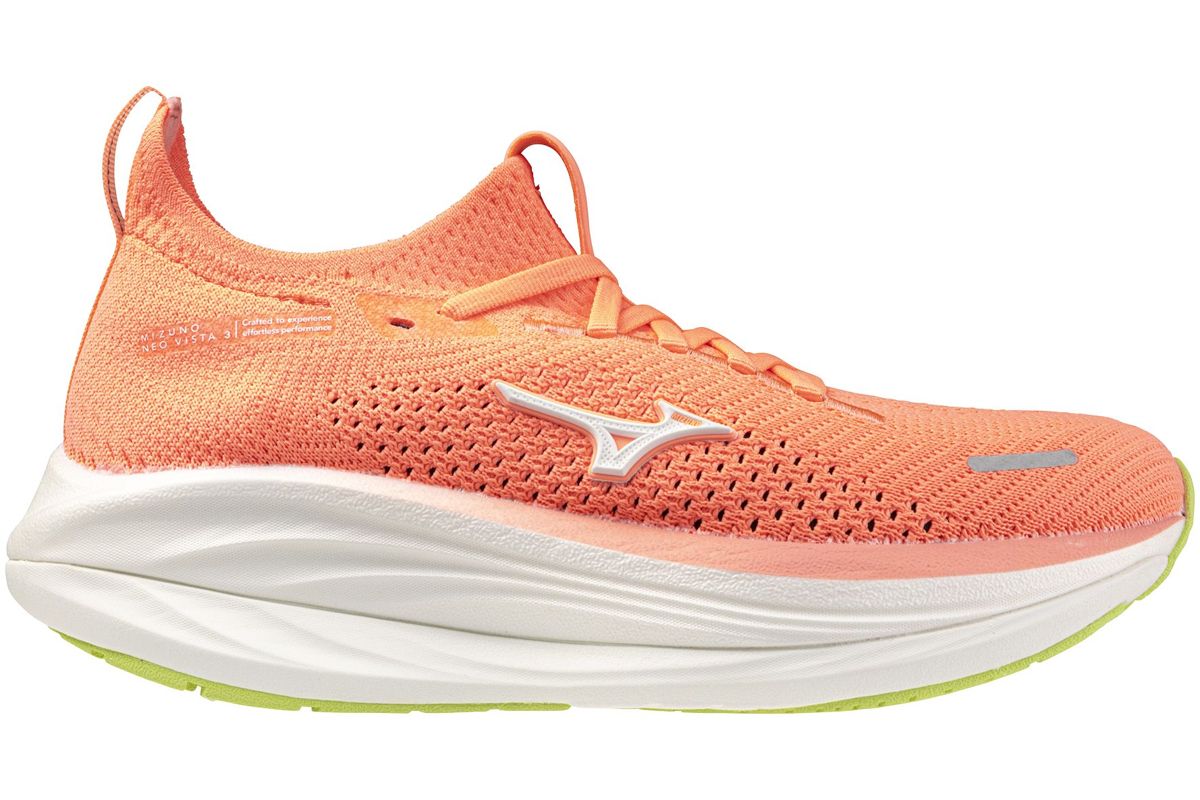 Marathon Sports Women's Mizuno   Neo Vista 3