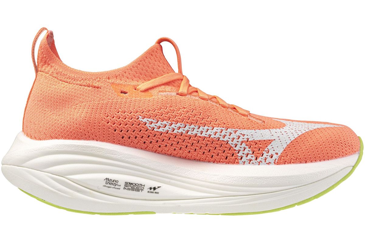 Marathon Sports Women's Mizuno   Neo Vista 3