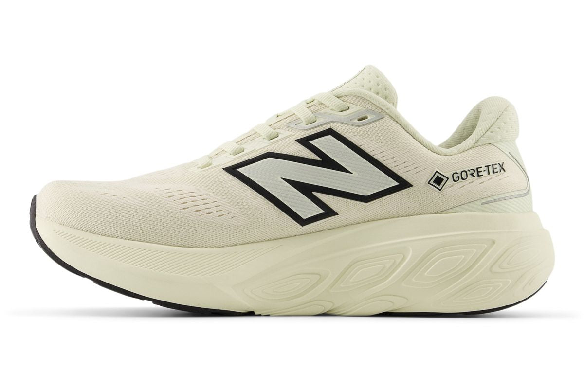 Marathon Sports New Balance Women's Fresh Foam X 880 v15 GTX