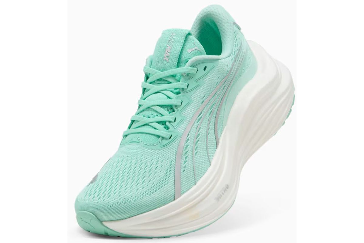 Marathon Sports Puma Women's MagMax Nitro