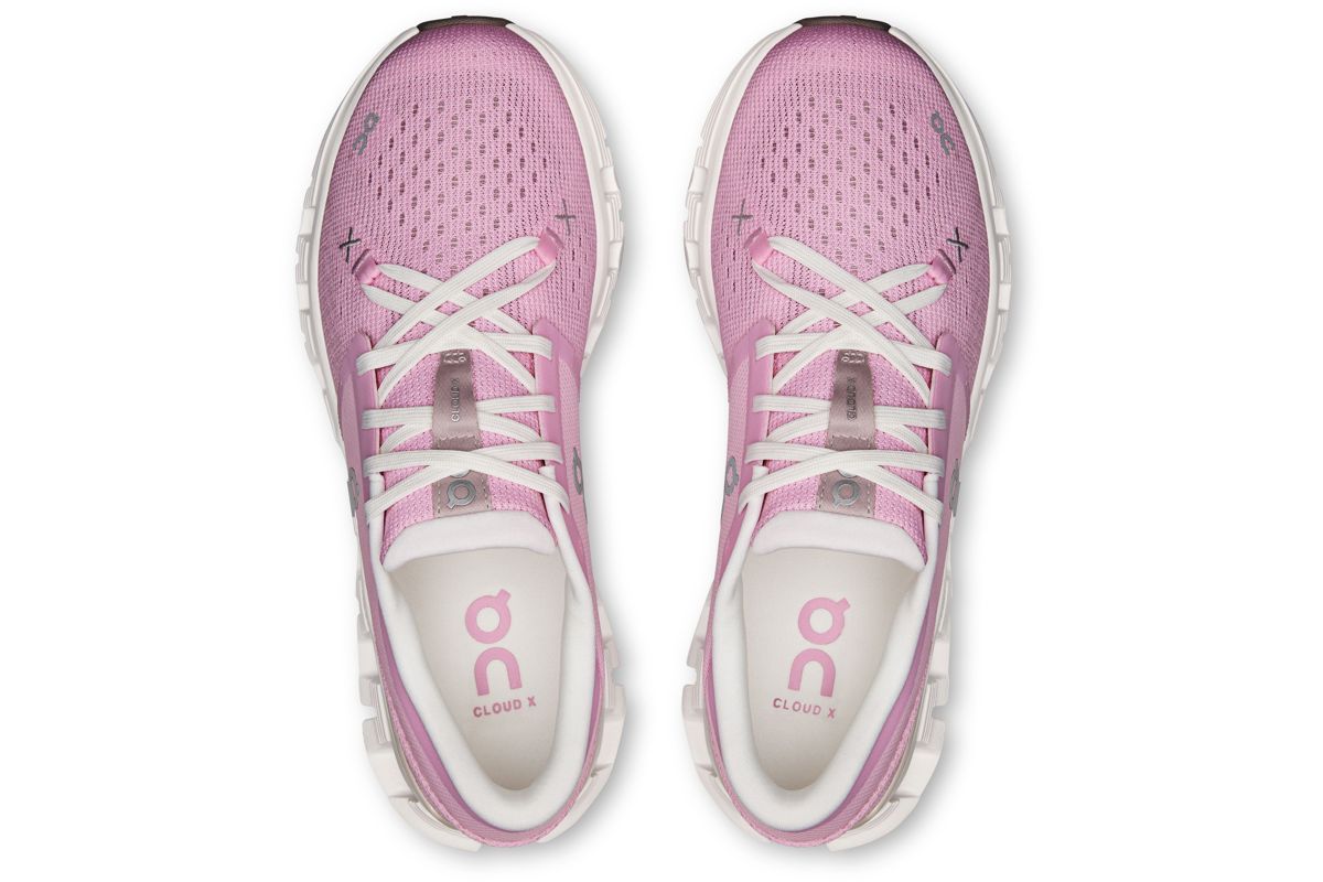 Marathon Sports On Running Women's Cloud X 4