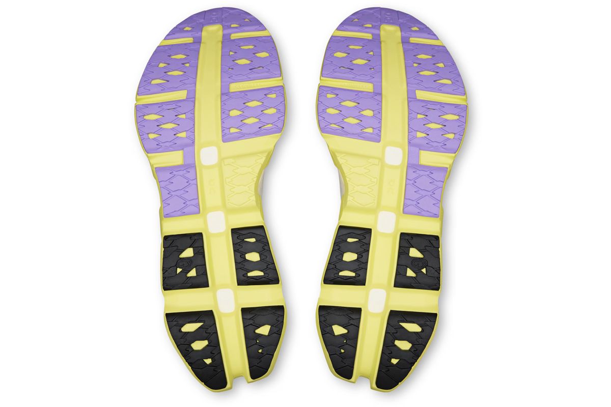 Marathon Sports On Running Unisex LightSpray Cloudmonster 3 Hyper