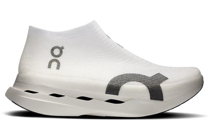 Marathon Sports On Running Unisex LightSpray Cloudboom Strike
