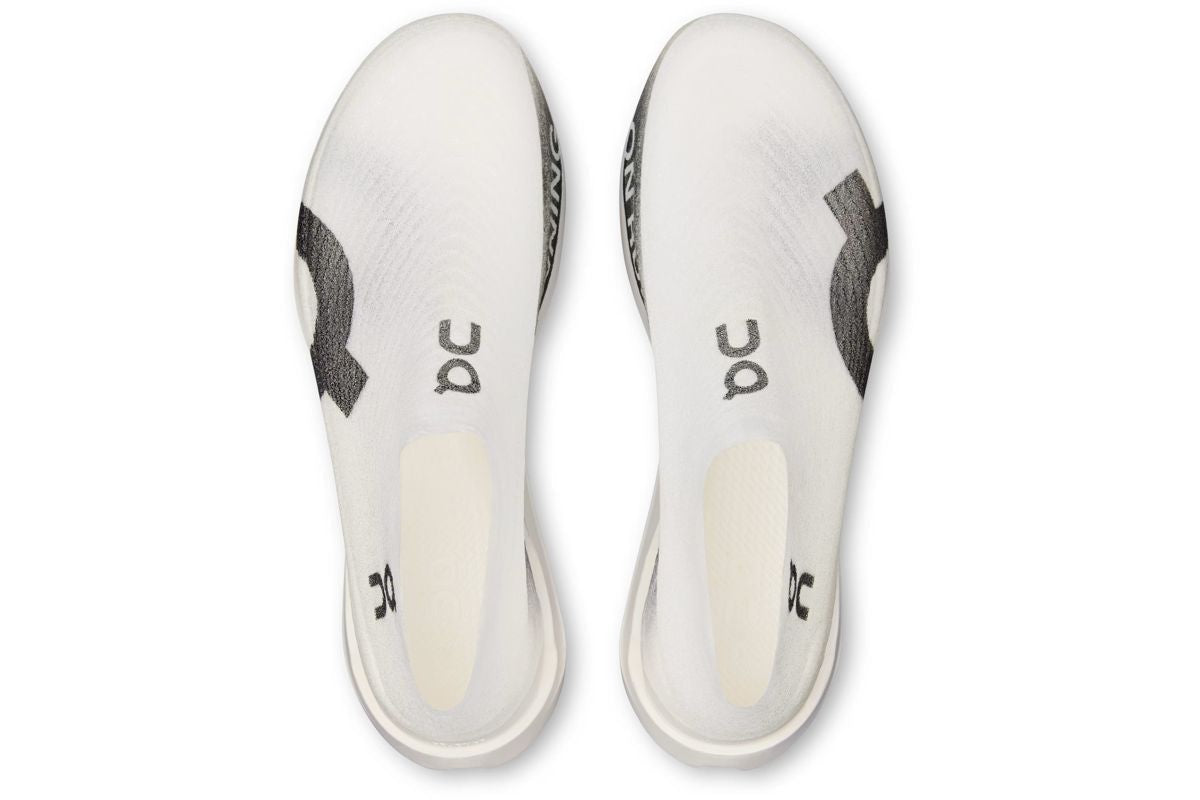 Marathon Sports On Running Unisex LightSpray Cloudboom Strike