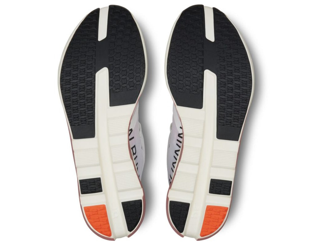 Marathon Sports On Running Women's Cloudboom Echo 3