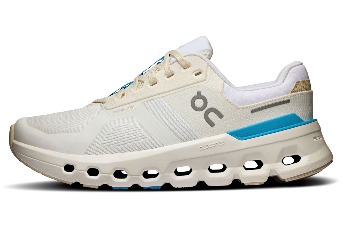 Marathon Sports On Running Women's Cloudrunner 2