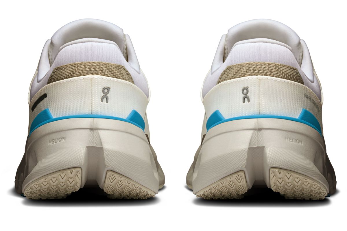 Marathon Sports On Running Women's Cloudrunner 2