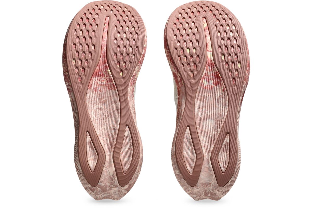 Marathon Sports Asics Women's Noosa Tri 16
