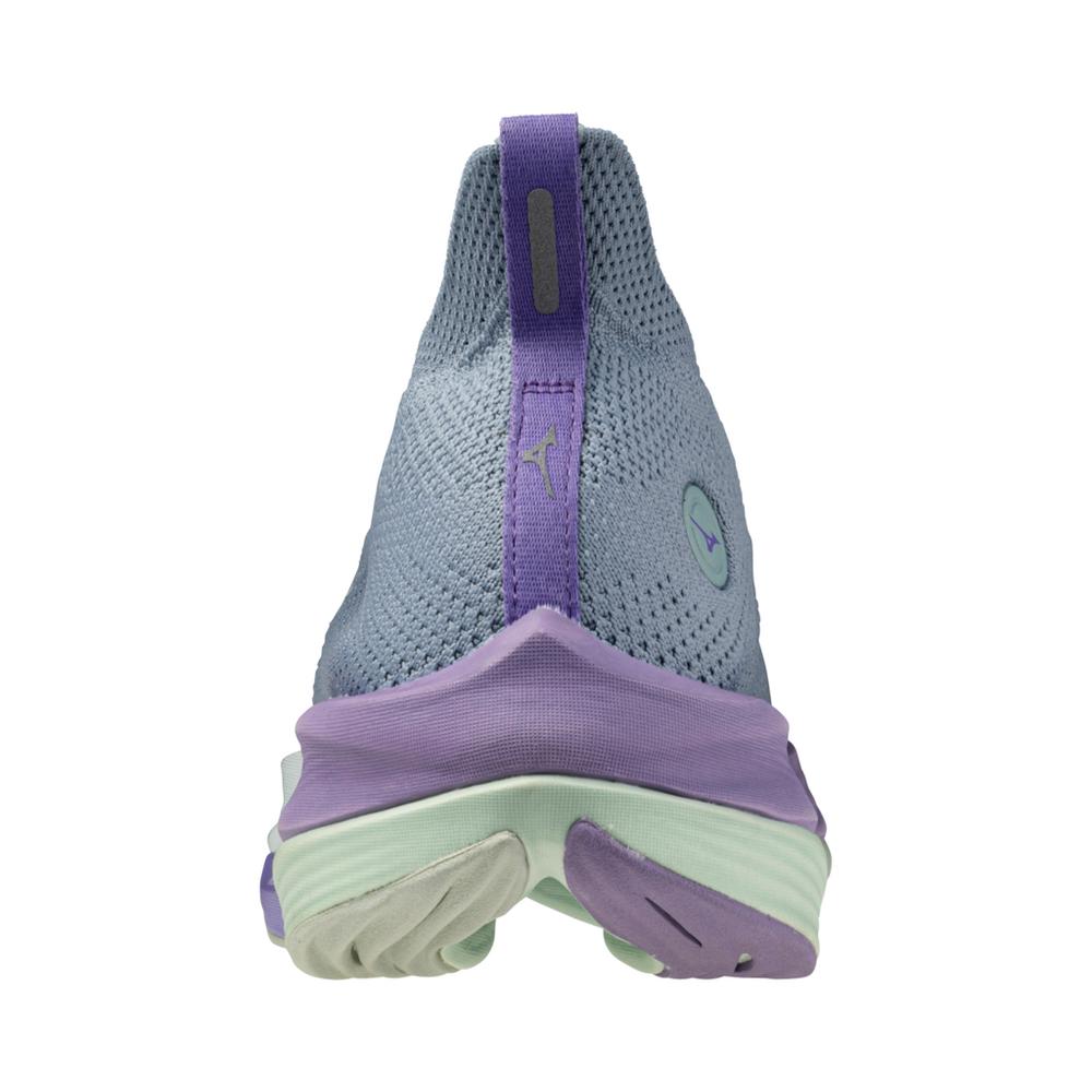 Marathon Sports Mizuno Women's Neo Vista