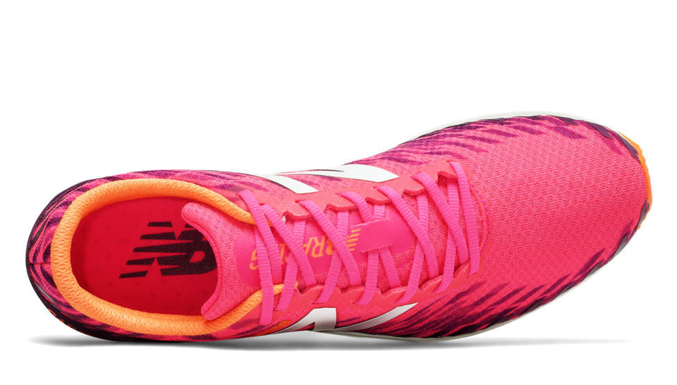 Marathon Sports Women's New Balance XC 700 V5 Flat