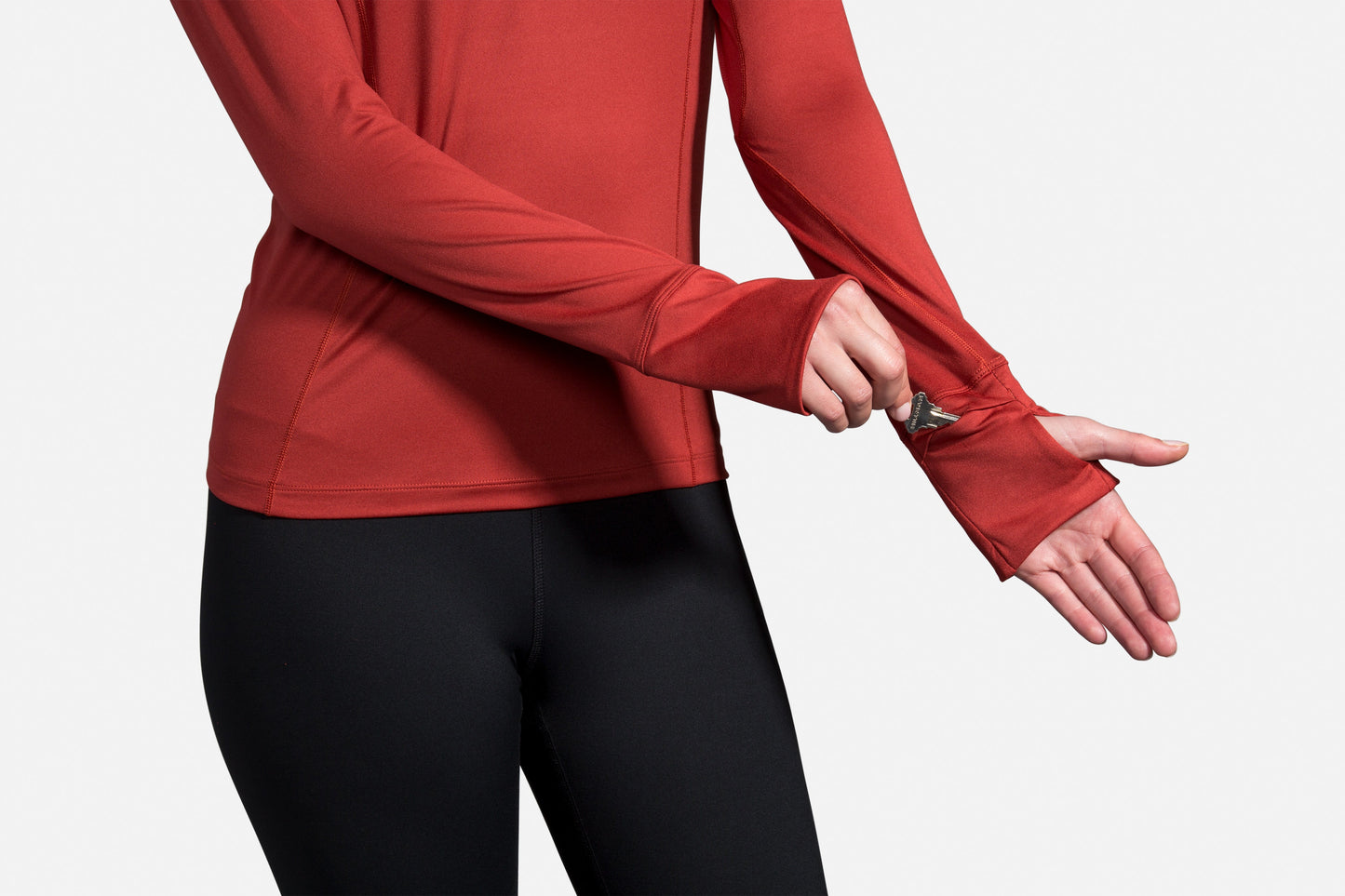 Marathon Sports Women's Brooks   Dash Half Zip
