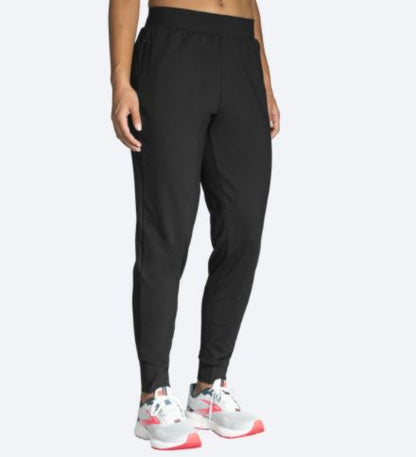 Marathon Sports Women's Brooks   Momentum Thermal Pant