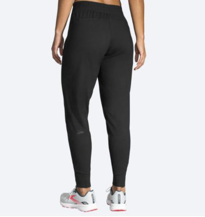Marathon Sports Women's Brooks   Momentum Thermal Pant