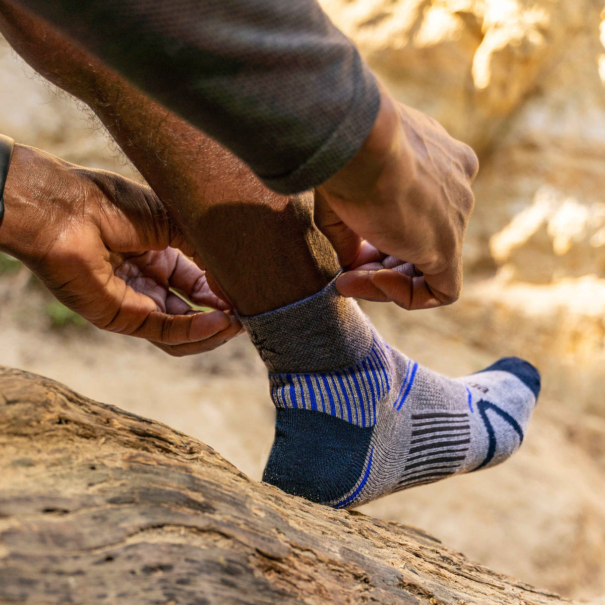 Marathon Sports Balega  Enduro Quarter Running Socks