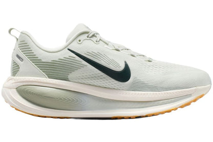 Marathon Sports Nike Men's Vomero 18