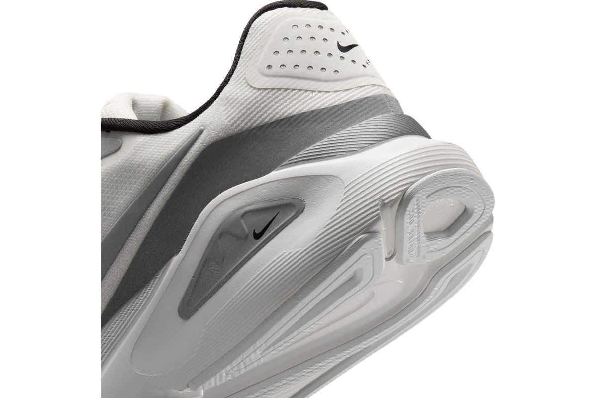 Marathon Sports Nike Men's Structure 26