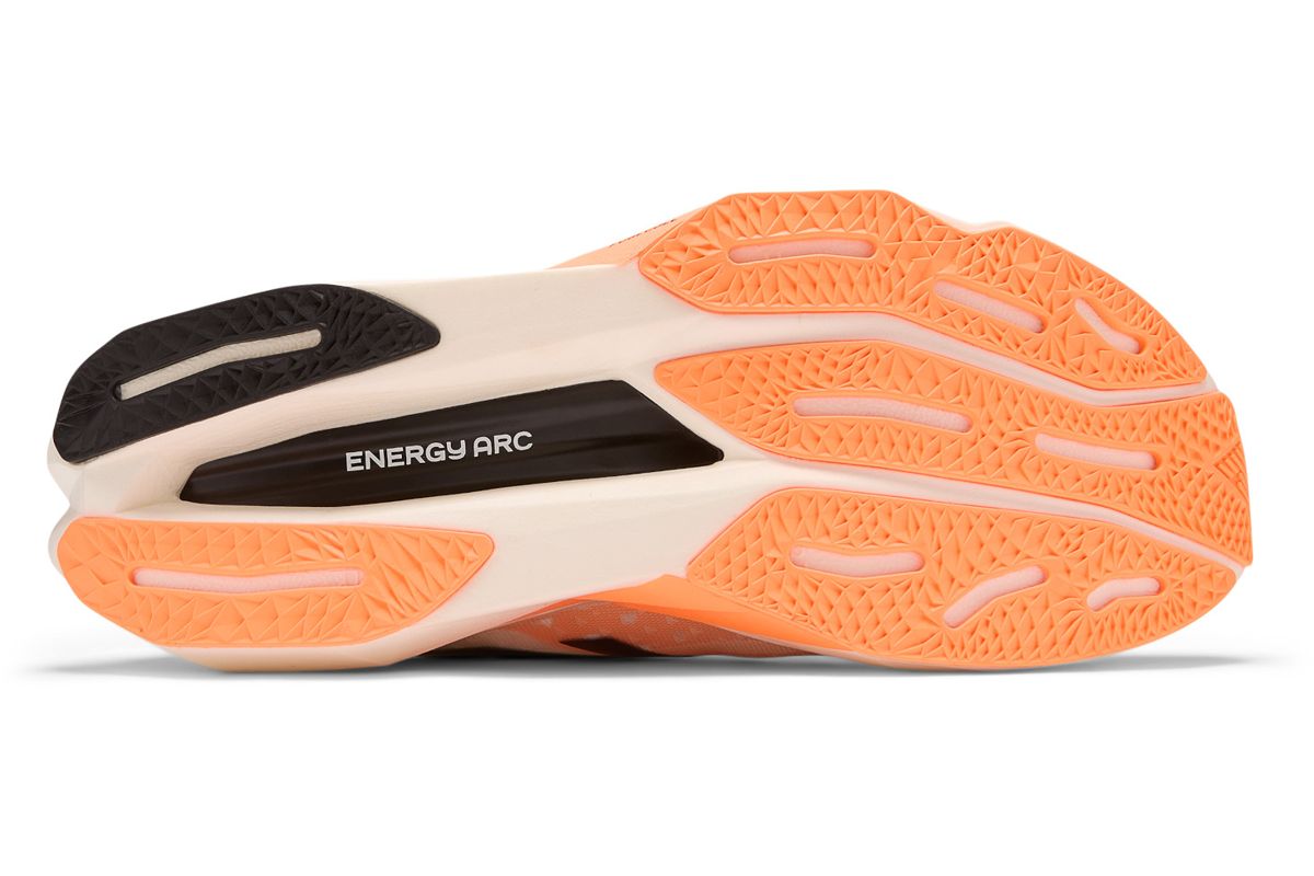 Marathon Sports Men's New Balance   Fuelcell Supercomp Elite V4