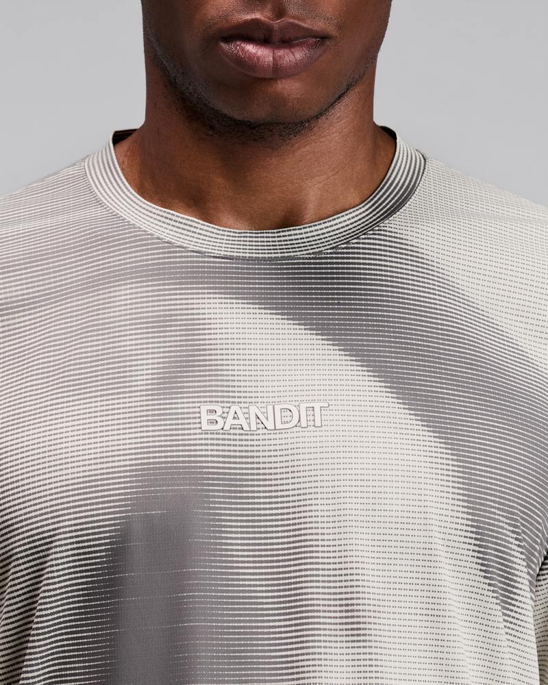 Marathon Sports Men's Bandit Running   Specter™ Performance Tee