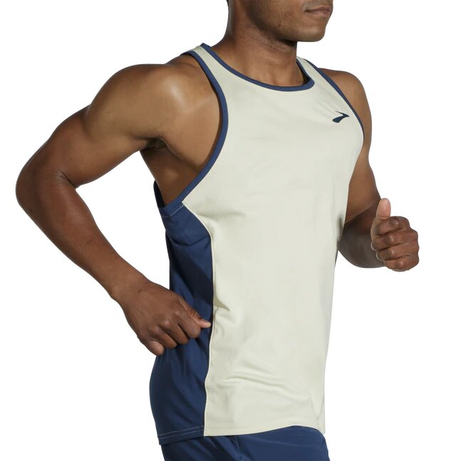 Marathon Sports Men's Brooks   Atmosphere Singlet