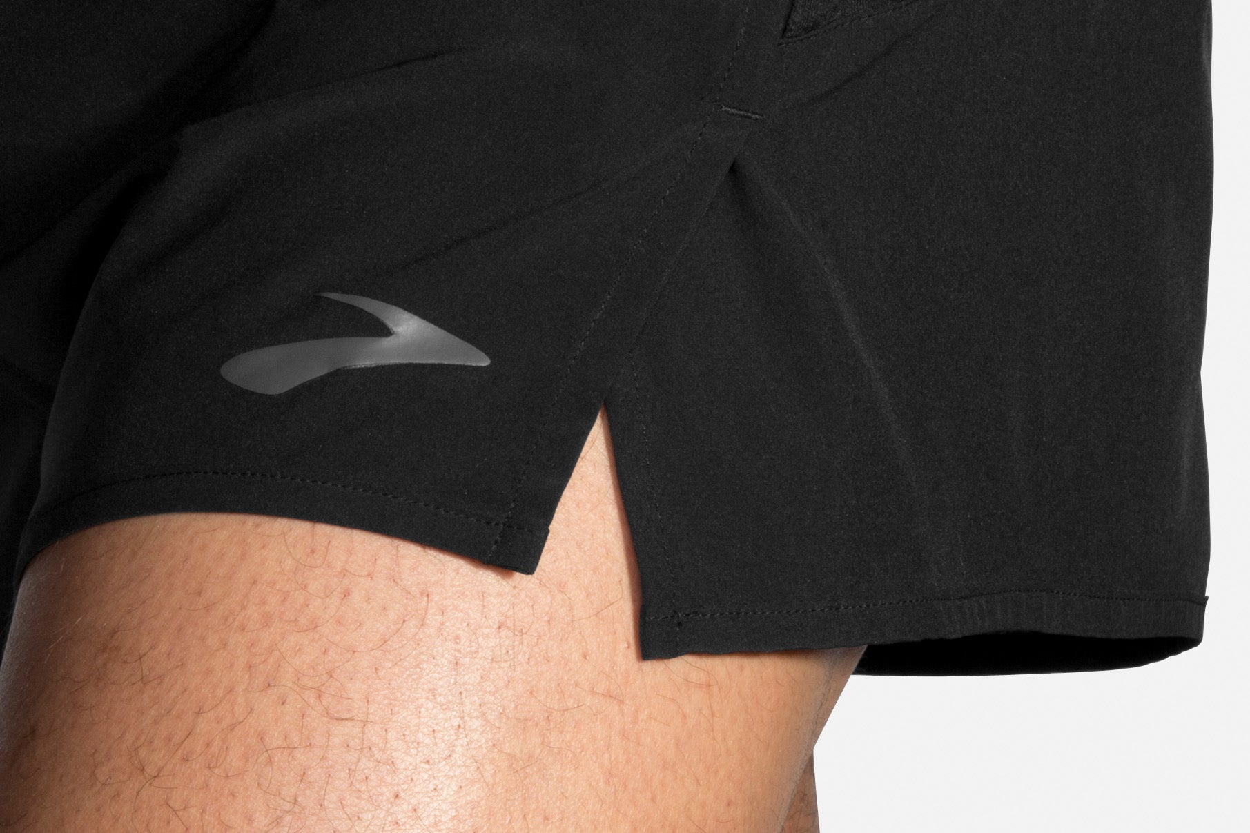 Marathon Sports Men's Brooks   Sherpa 3" Split Short